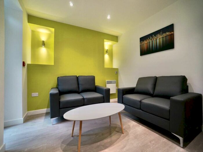 4 Bedroom House To Rent In Albert Street, Bangor, Gwynedd, LL57