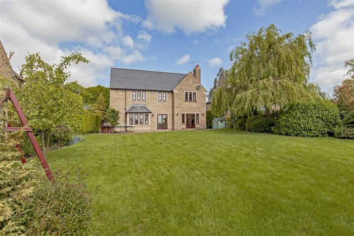 4 Bedroom House To Rent In Bushey Wood Grove, Sheffield, S17