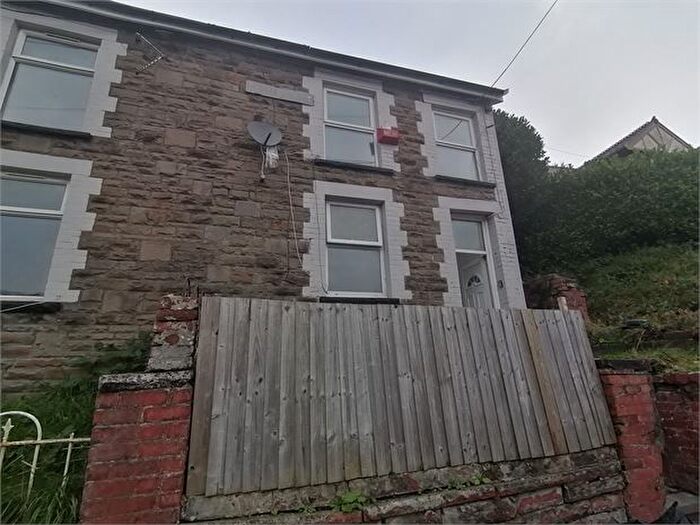 3 Bedroom Terraced House To Rent In Castle Street, Cwmparc, CF42