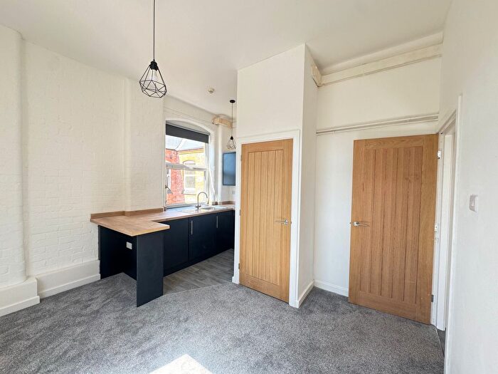 1 Bedroom Flat To Rent In York Street, Leicester, LE1