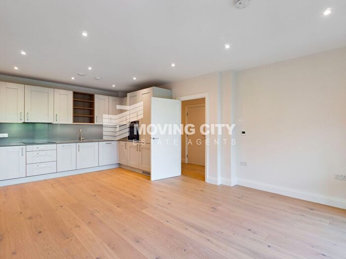 1 Bedroom Flat To Rent In Wrest House, Inglis Way, NW7