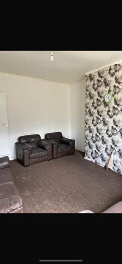 3 Bedroom Terraced House To Rent In Northampton Street, Bradford, BD3