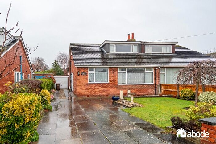 3 Bedroom Semi Detached Bungalow For Sale In Derwent Avenue, Formby, Liverpool, L37