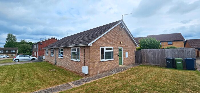 2 Bedroom Property For Sale In Cranfield Way, Buckden, St. Neots, Cambridgeshire, PE19