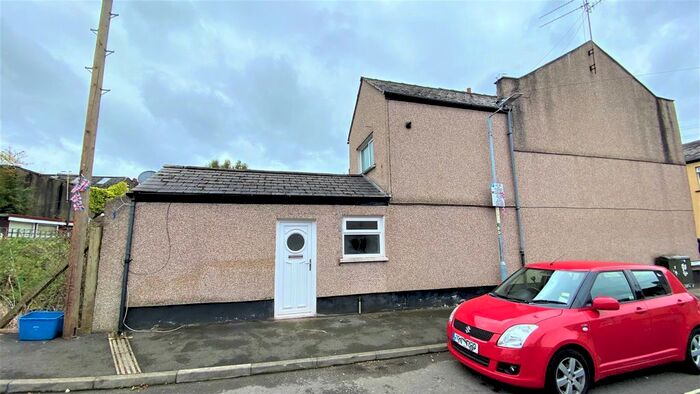 1 Bedroom Property To Rent In Scard Street, Baneswell, Newport, NP20