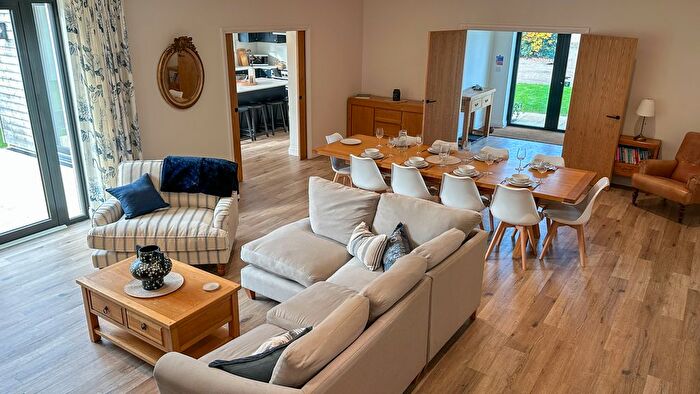 5 Bedroom Detached House To Rent In Nuneham Park, Nuneham Courtenay, Oxford, Oxfordshire, OX44