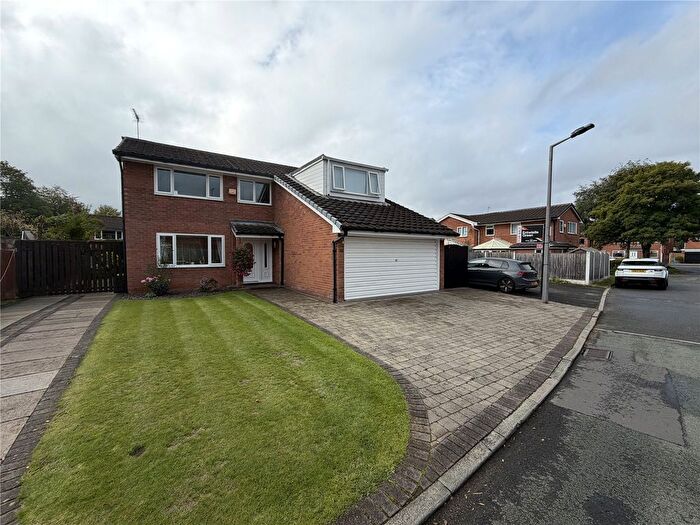 4 Bedroom Detached House For Sale In Wenlock Road, Beechwood, Runcorn, Cheshire, WA7