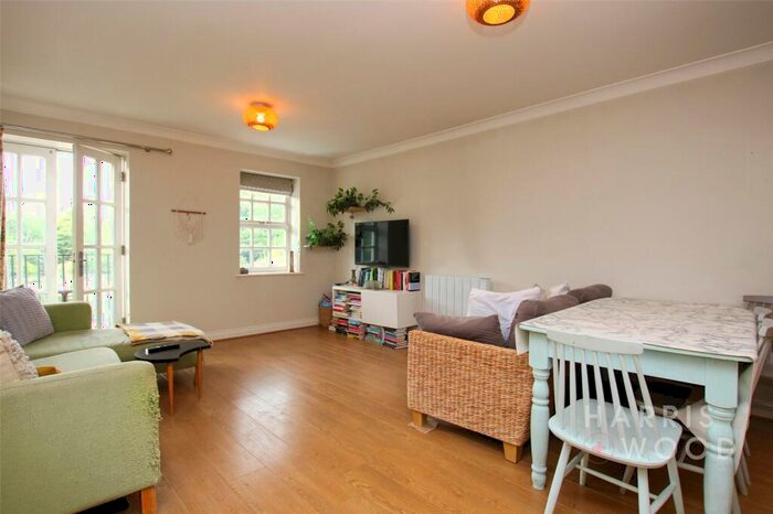 2 Bedroom Apartment To Rent In Waterside Lane, Colchester, Essex, CO2