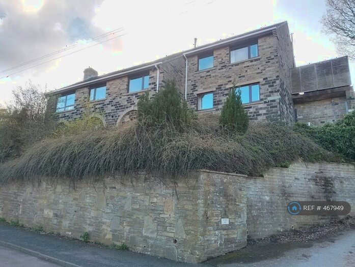 4 Bedroom Detached House To Rent In Greenhill Bank Road, Holmfirth, HD9