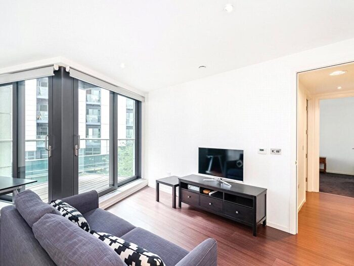 2 Bedroom Apartment To Rent In Baltimore Wharf, London, E14