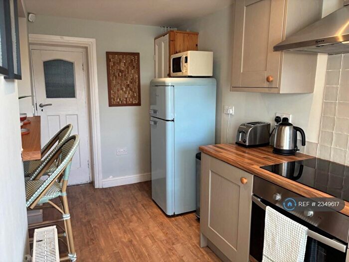 2 Bedroom Detached House To Rent In Underbank, Holmfirth, HD9