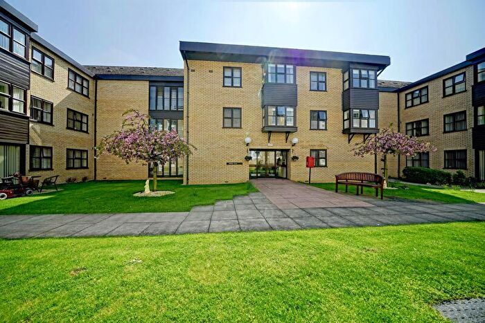 1 Bedroom Retirement Property To Rent In Brampton Road, Huntingdon, PE29