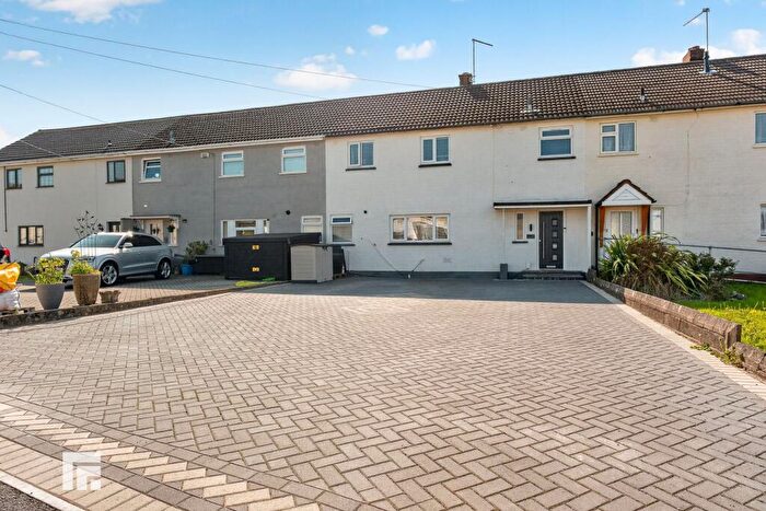 3 Bedroom Terraced House For Sale In Carter Place, Cardiff, CF5