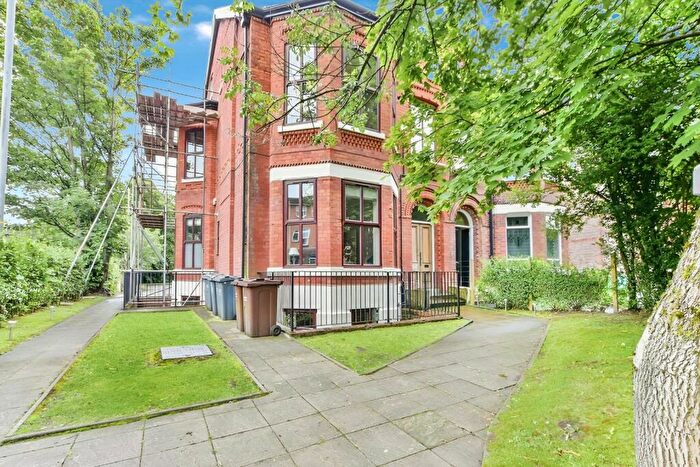 2 Bedroom Apartment To Rent In The Beeches, Manchester, Greater Manchester, M20