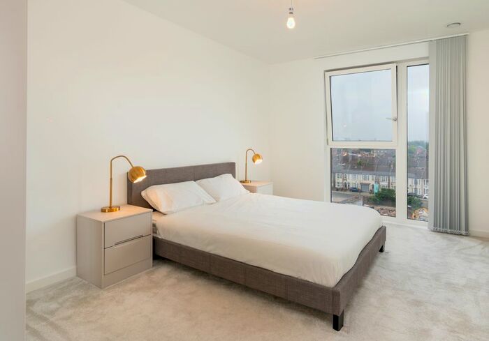 1 Bedroom Flat To Rent In Shipbuilding Way, London, E13