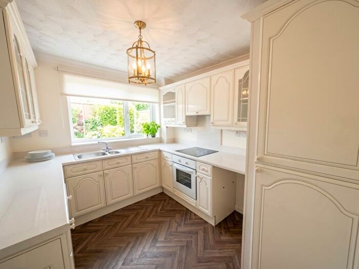 3 Bedroom House To Rent In Marlene Croft, Birmingham., B37