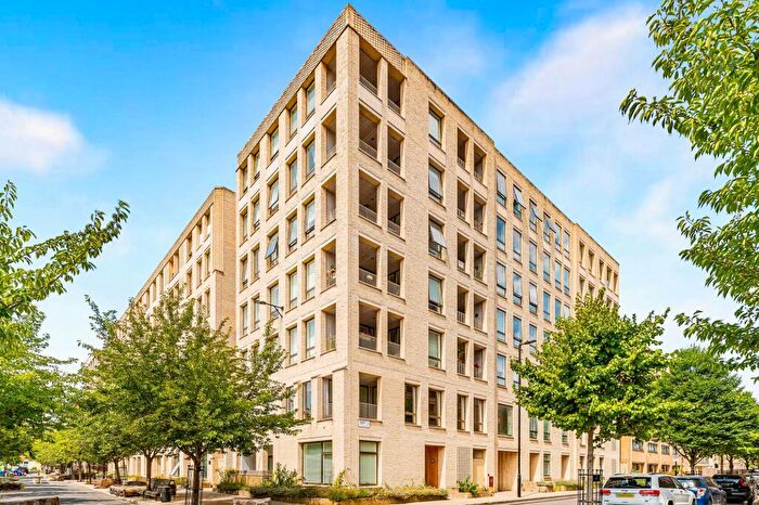2 Bedroom Flat For Sale In Casbeard Street, Barley Court, N4