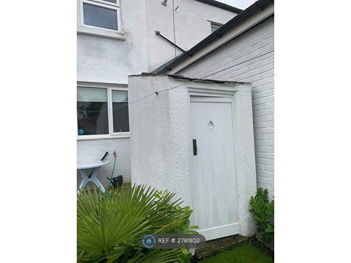 2 Bedroom Terraced House To Rent In Chapel St, Stockport, SK7