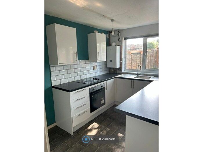 2 Bedroom Terraced House To Rent In Crosslands, Milton Keynes, MK14