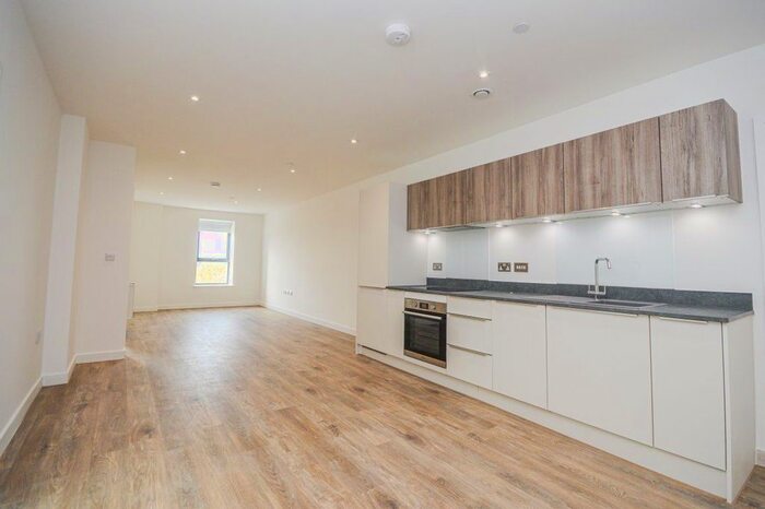 1 Bedroom Flat To Rent In North Star, Swindon, SN2