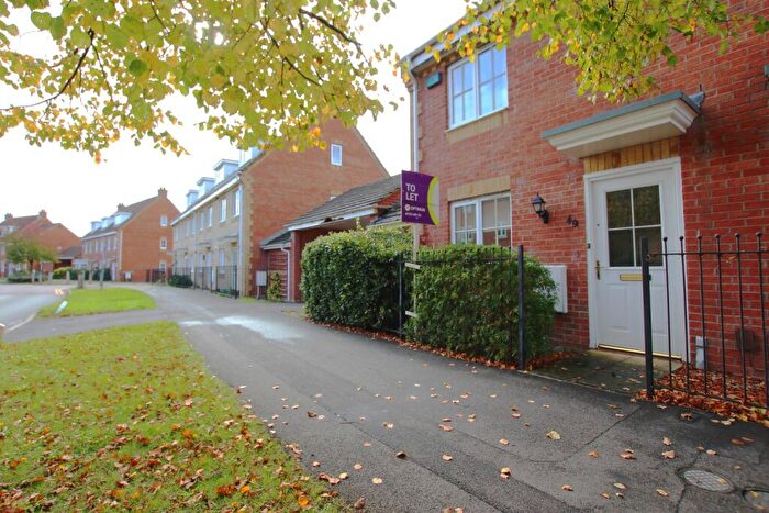 2 Bedroom End Of Terrace House To Rent In Vale Drive, Hampton Vale, Peterborough, PE7