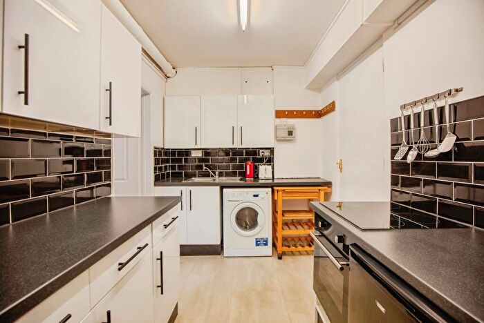 1 Bedroom Semi Detached House To Rent In The Hollow, Bath, Somerset, BA2