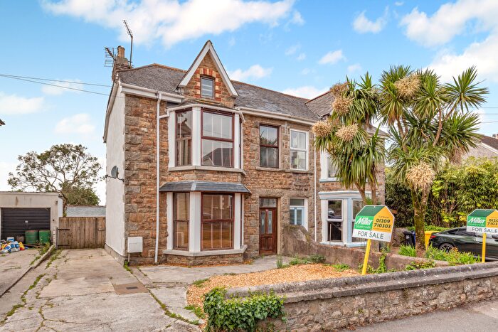 5 Bedroom Semi-Detached House For Sale In Mount Pleasant Road, Camborne, TR14