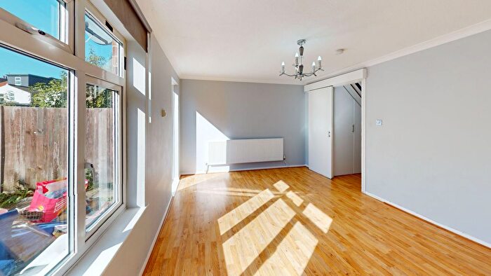 3 Bedroom Terraced House To Rent In Greyhound Terrace, London, SW16