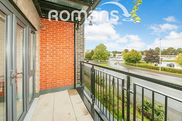 2 Bedroom Apartment To Rent In Nightingale Way, RG30