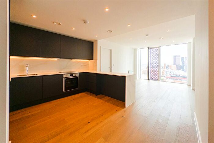 2 Bedroom Apartment To Rent In Viadux, M1