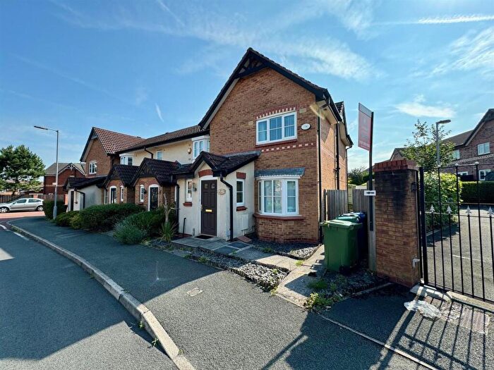 3 Bedroom Mews To Rent In Beaford Road, Manchester, M22
