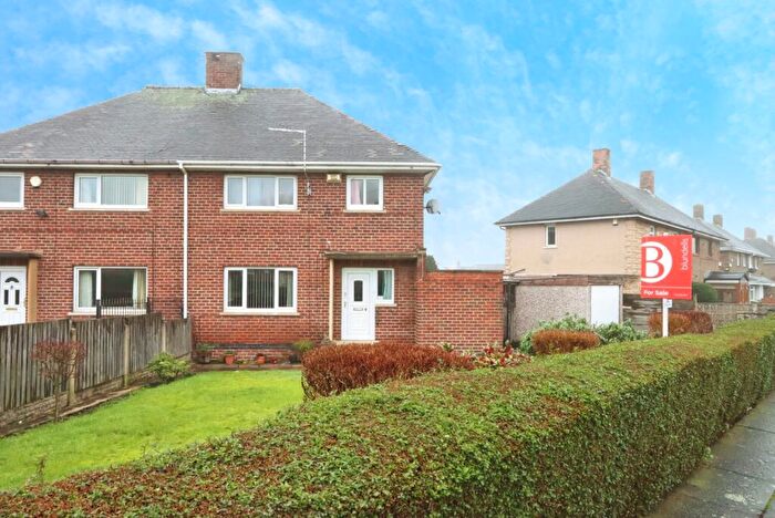 3 Bedroom Semi Detached House For Sale In Manor Park Road, Sheffield, South Yorkshire, S2