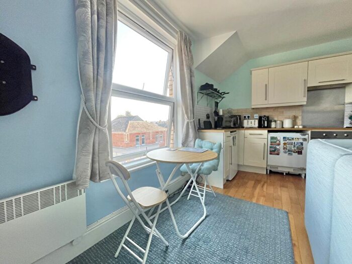 1 Bedroom Flat For Sale In Church Road, St Thomas, EX2