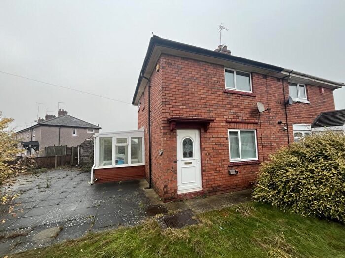 2 Bedroom Semi Detached House For Sale In Laurel Road, Dudley, West Midlands, DY1
