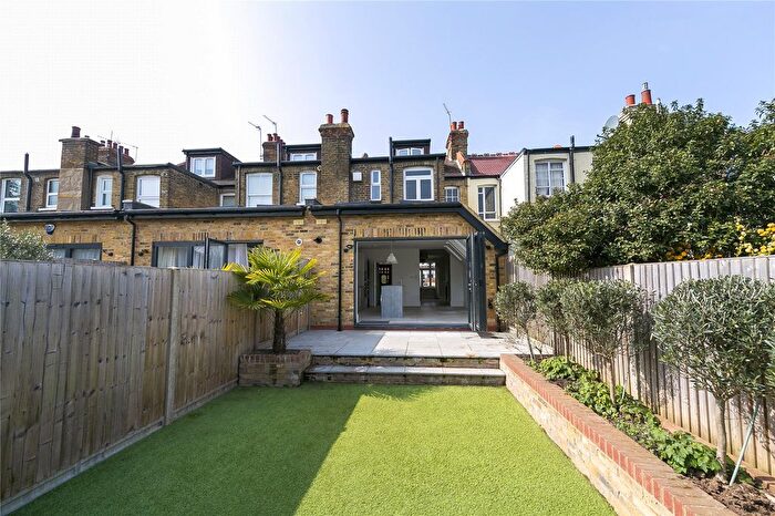 4 Bedroom Terraced House To Rent In St. Margarets Road, Twickenham, TW1