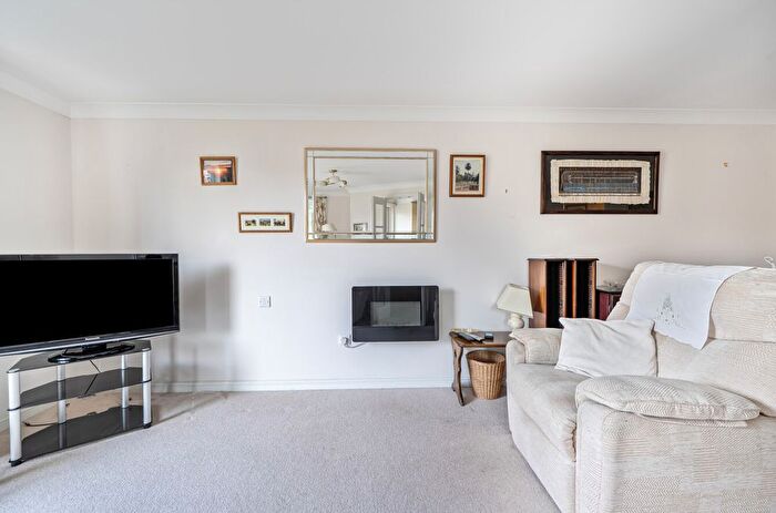 2 Bedroom Flat For Sale In Fisher Street, Paignton, Devon, TQ4