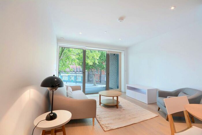 1 Bedroom Flat To Rent In Rodney Road, Elephant And Castle, London, SE17