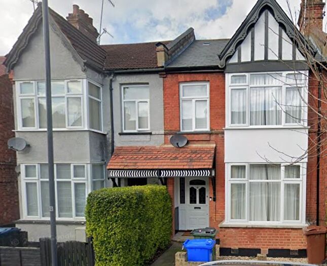 4 Bedroom Maisonette To Rent In Butler Road, Harrow, HA1
