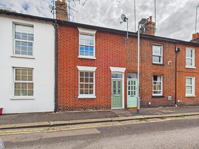 2 Bedroom Terraced House To Rent In Blakes Cottages, Reading, RG1