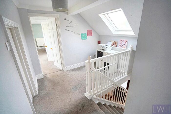 4 Bedroom Detached House For Sale In Mangarwaen, Trawsfynydd - Ac, LL41