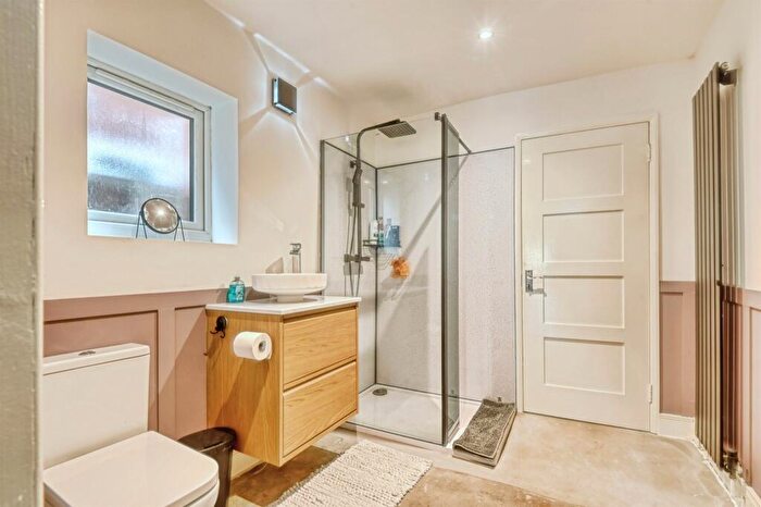 4 Bedroom Detached House For Sale In Cutshill Close, Birmingham, B36