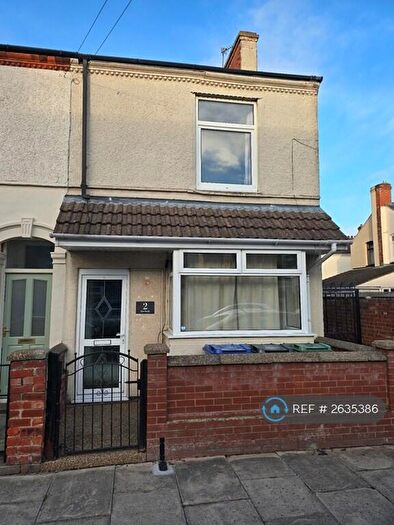 3 Bedroom End Of Terrace House To Rent In Kew Road, Cleethorpes, DN35