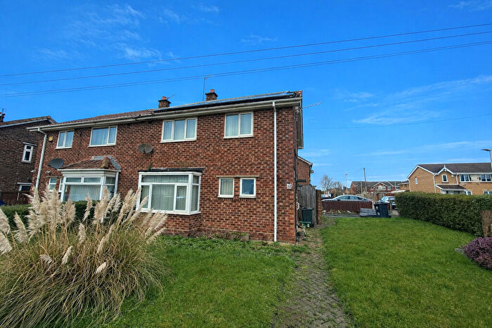 3 Bedroom Semi Detached House For Sale In Edgemoor Road, Darlington, DL1