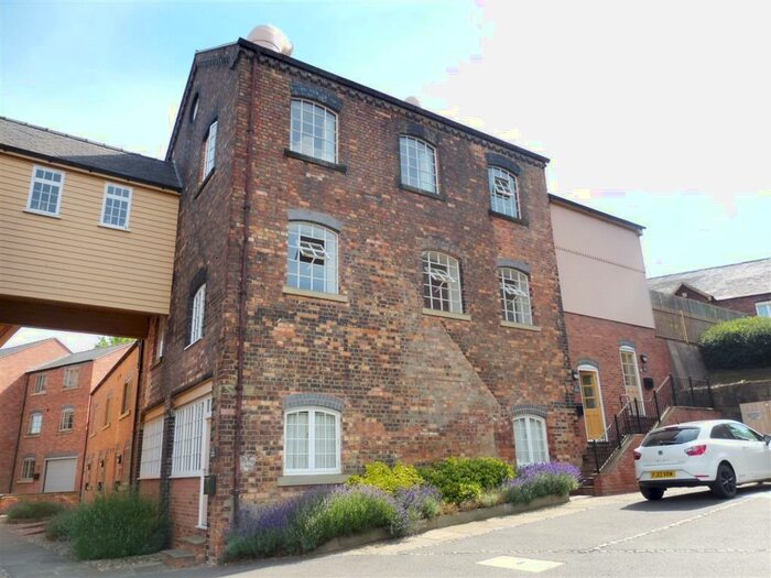 2 Bedroom House To Rent In The Flour Mills, Burton-On-Trent, DE15