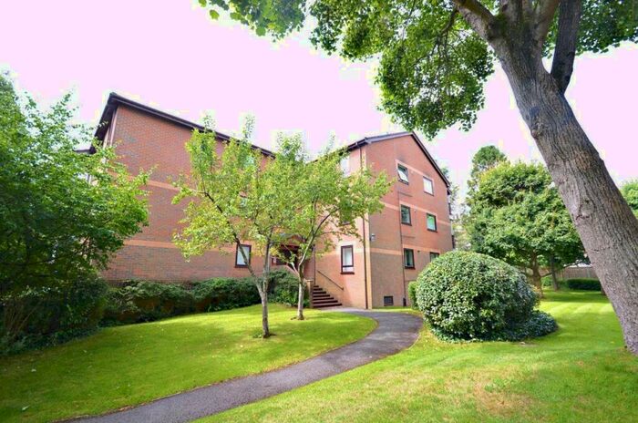 2 Bedroom Flat To Rent In Bournemouth, BH2