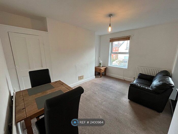 1 Bedroom Flat To Rent In Arundell Street, Nottingham, NG7