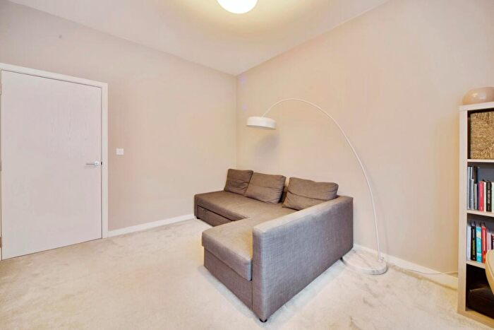 2 Bedroom Apartment To Rent In Chamberlain Court, Ironworks Way, Upton Park, E13