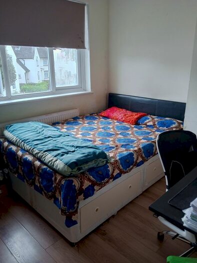 3 Bedroom Terraced House To Rent In Blake Avenue, Barking, E6