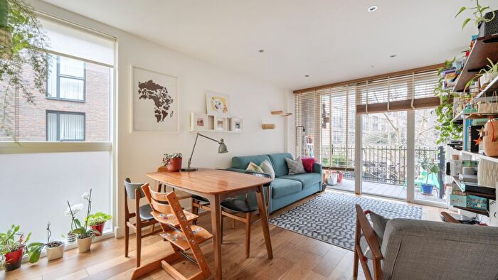 2 Bedroom Flat For Sale In Lock Mill Apartments, E2