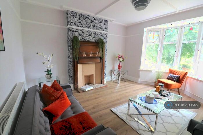 4 Bedroom Detached House To Rent In Elm Green Lane, Conisbrough, Doncaster, DN12